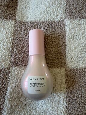 Glow Recipe Watermelon Glow Niacinamide Dew Drops Serum